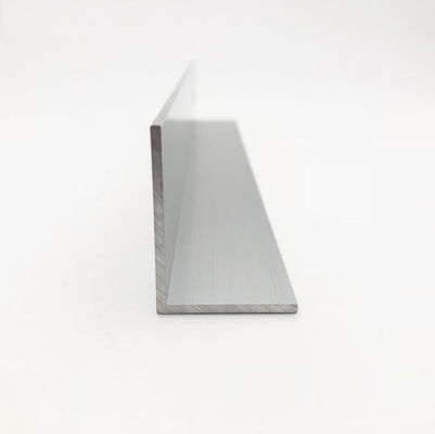 L-förmiger ungleicher Winkel-Standard-Aluminiumverdrängungs-Profile
